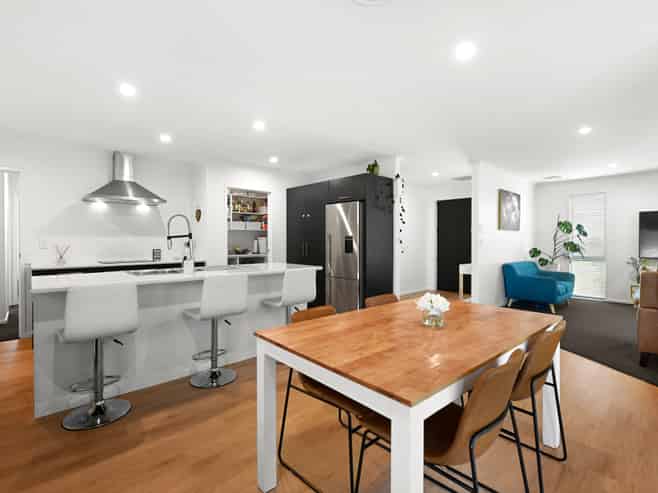 253 Dixon Road, Fitzroy