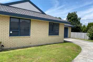 23 Lamia Grove, Papamoa