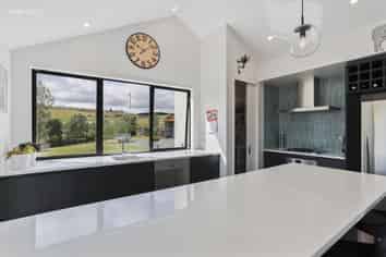 27 Mairangi Lane, Oxford