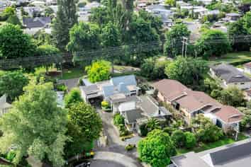 1/12 Byron Place, Stoke