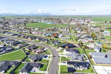 37 Costello Drive, Ngatea