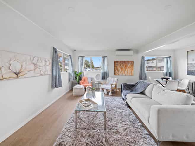 24 Bingara Place, Mangere