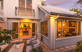 92B Halifax Street East, The Wood