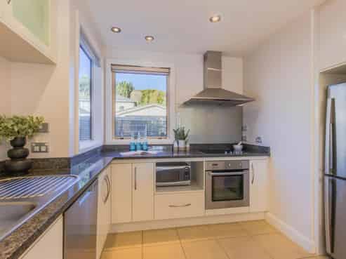 92B Halifax Street East, The Wood