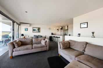 403/20 Hampton Downs Road, Hampton Downs