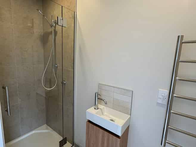 8/120 Hastings Street, Sydenham