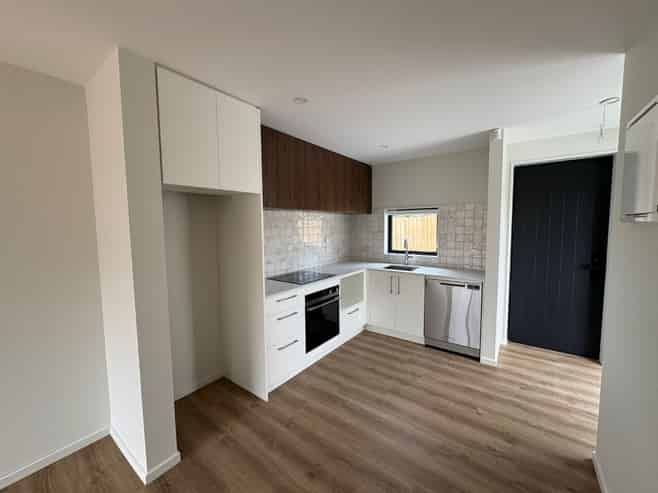 8/120 Hastings Street, Sydenham