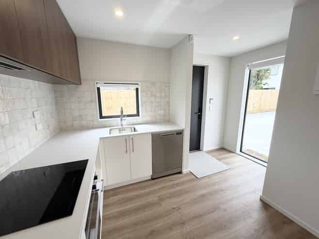 8/120 Hastings Street, Sydenham