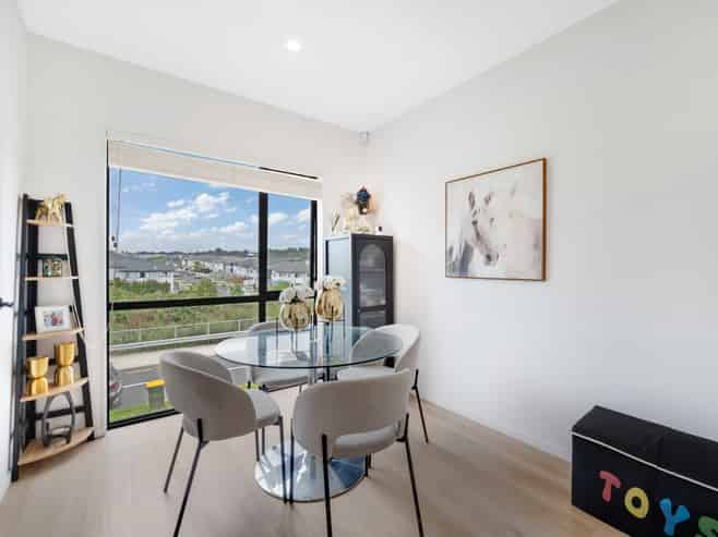 54 Whakatupu Road, Flat Bush