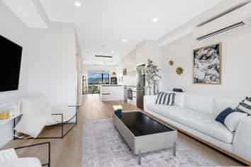 54 Whakatupu Road, Flat Bush