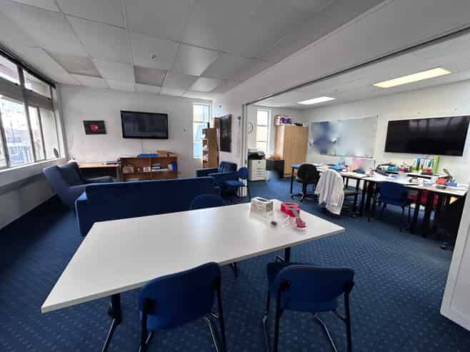 City offices with Car Parks