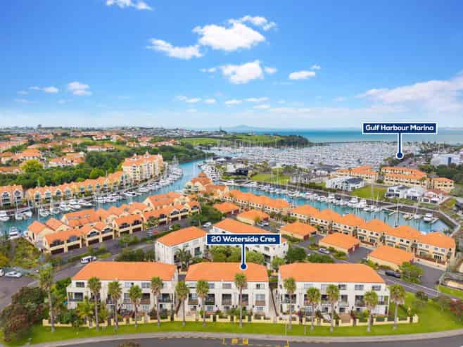 20 Waterside Crescent, Gulf Harbour