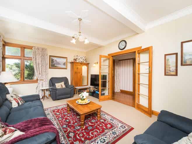 61 Victoria Avenue, Palmerston North