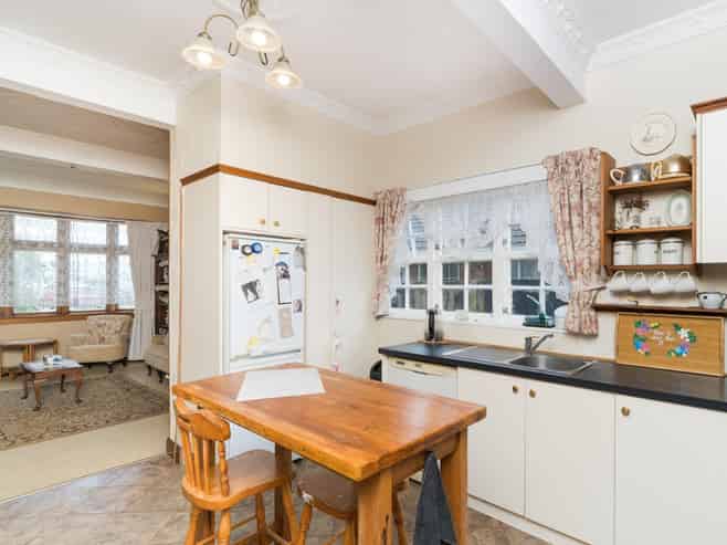 61 Victoria Avenue, Palmerston North