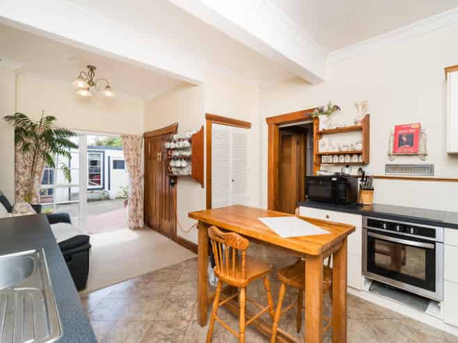 61 Victoria Avenue, Palmerston North