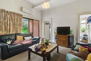 64 Arthur Street, Dunedin Central