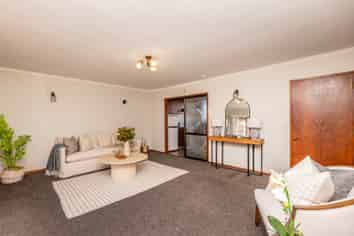 2/138 North Street, Seaview