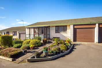 2/138 North Street, Seaview