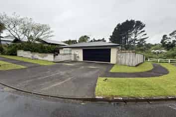 41 Carlton Terrace, Westown