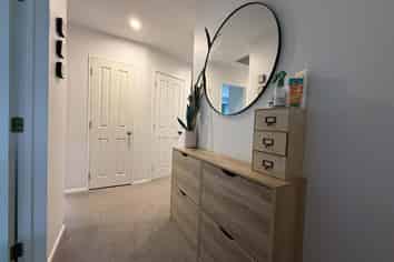 41 Carlton Terrace, Westown