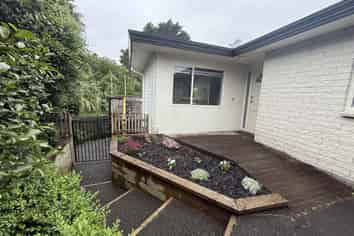 41 Carlton Terrace, Westown