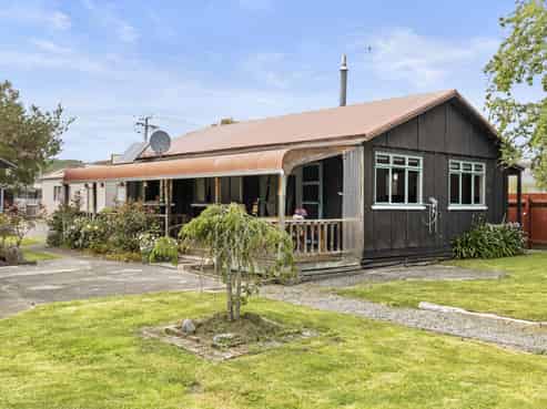 21 Broadway, Mangaweka