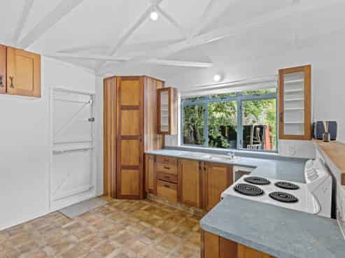 21 Broadway, Mangaweka