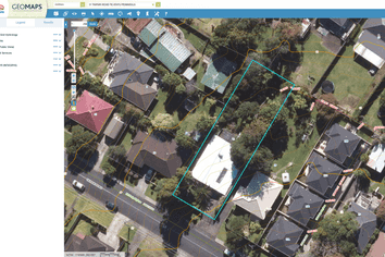 31 Taipari Road, Te Atatu Peninsula