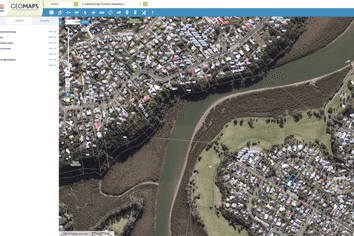 31 Taipari Road, Te Atatu Peninsula