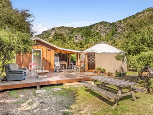 13 Ewing Place, Albert Town