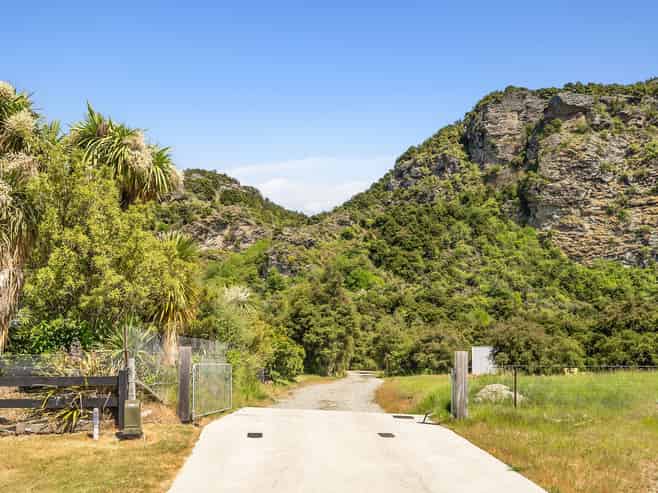 13 Ewing Place, Albert Town