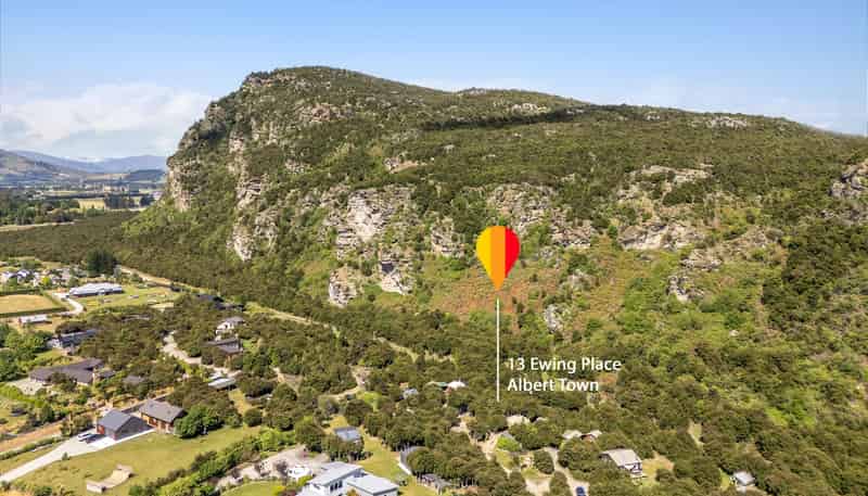 13 Ewing Place, Albert Town