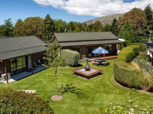 23 Studholme Road, Wanaka