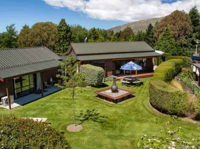 23 Studholme Road, Wanaka