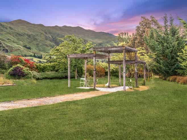 23 Studholme Road, Wanaka