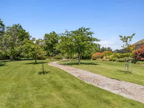23 Studholme Road, Wanaka