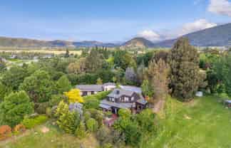 23 Studholme Road, Wanaka