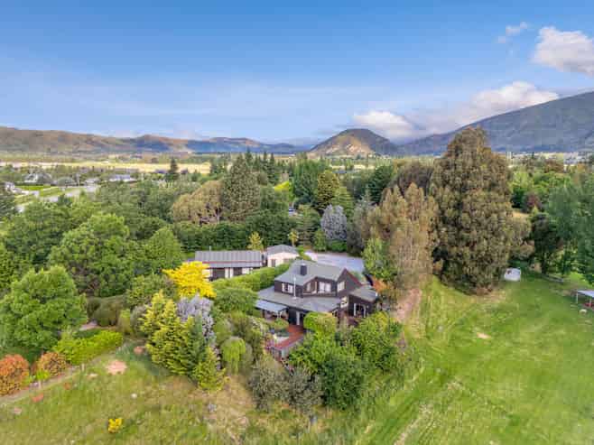 23 Studholme Road, Wanaka
