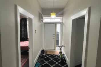 47 Gresford Street, Edgeware