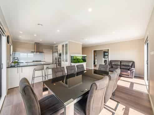 51 Endeavour Drive, Whitby