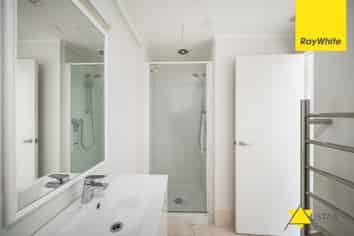 28A/30 Westward Ho, Glen Eden