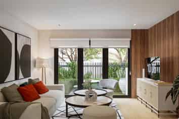 4/399 Massey Road, Mangere East