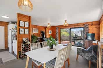 Auckland - Address withheld