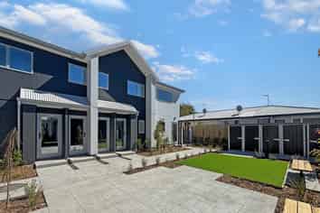 4/17 Winchester Street, Merivale