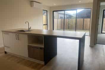 6 Tussock Way, Cromwell