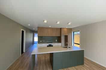 6 Tussock Way, Cromwell