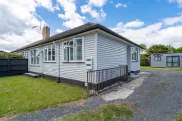 12 Le Quesne Place, Fairfield