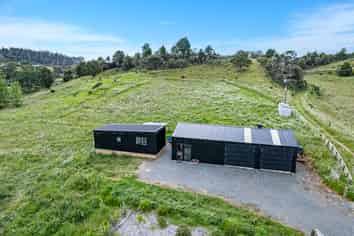 35A Valley Road, Hikurangi