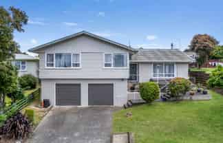 11 Ries Street, Dannevirke