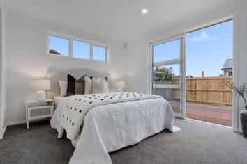 2/70 Thompson Street, Leamington